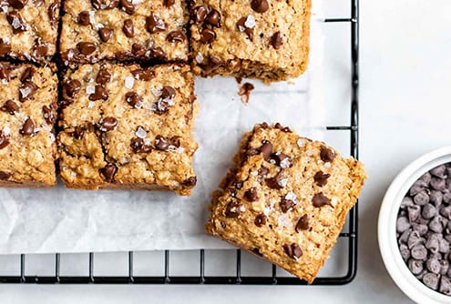 Oatmeal Chocolate Chip Cookie Bars